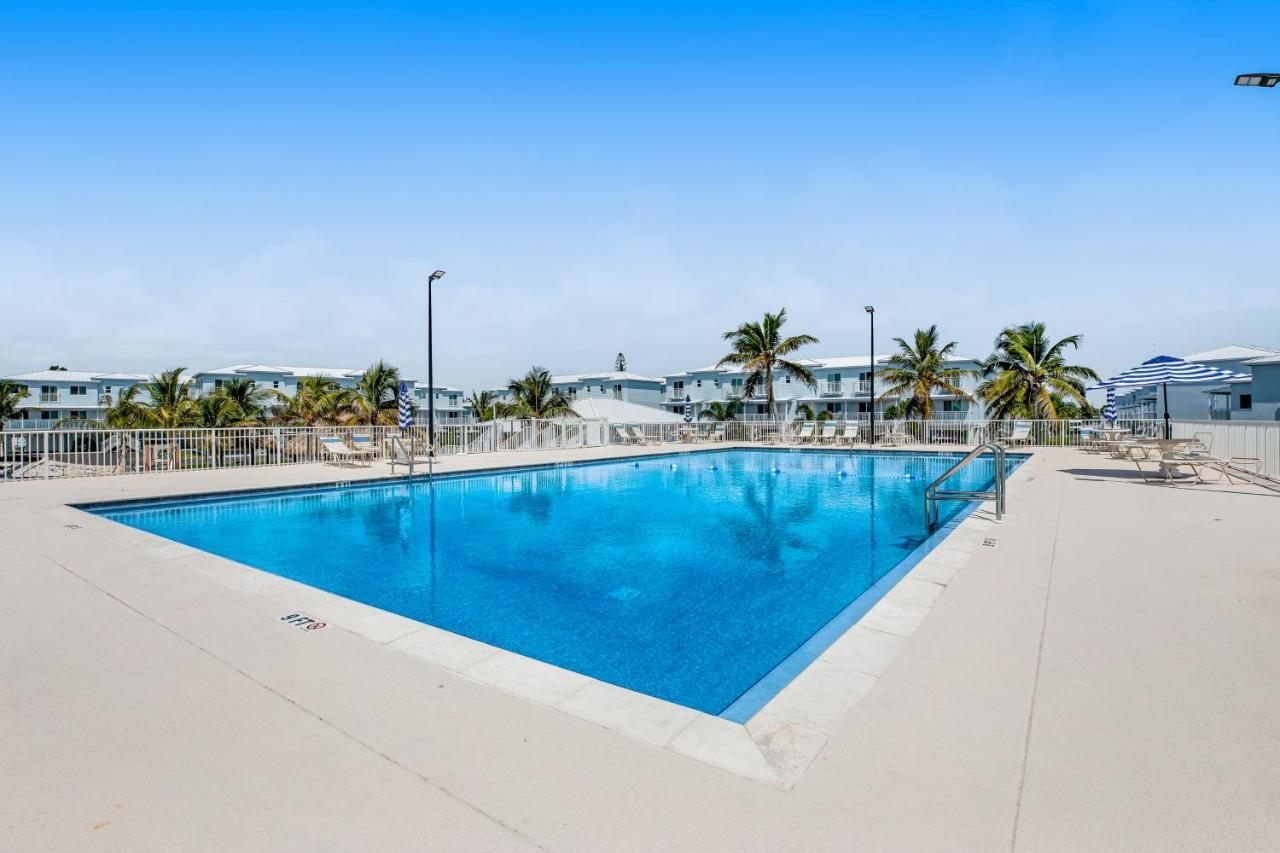 Tarpon Breeze Apartamento *